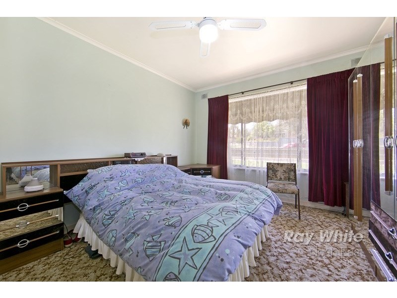 9 Ivan Street, Para Hills SA 5096