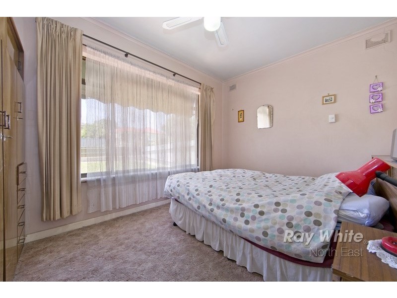 9 Ivan Street, Para Hills SA 5096