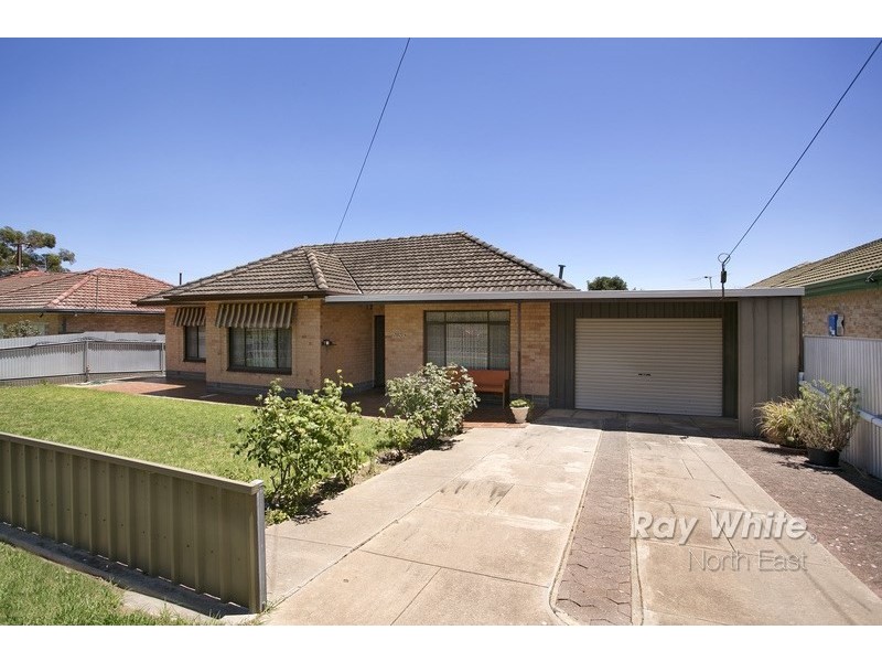 9 Ivan Street, Para Hills SA 5096