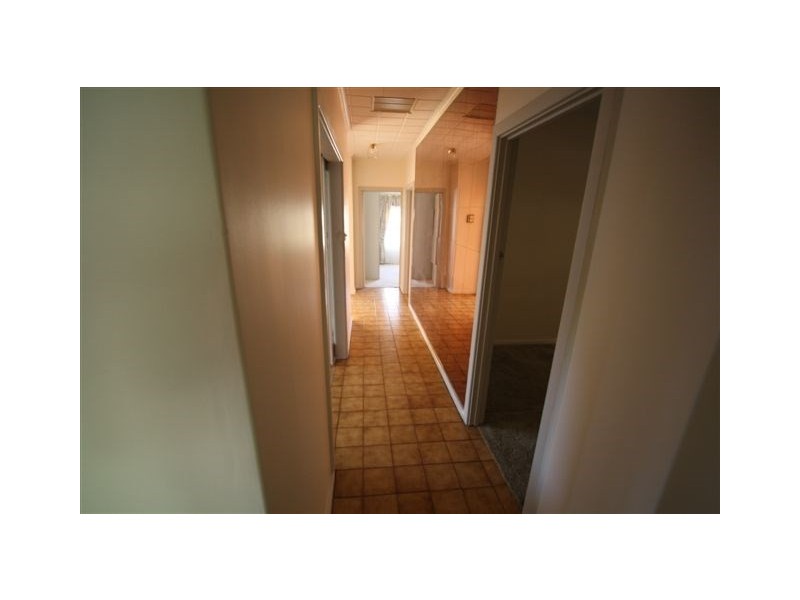 34 Pamela Drive, Para Hills SA 5096