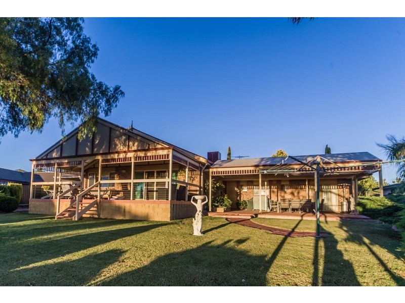 9 Oradala Court, Salisbury Heights SA 5109