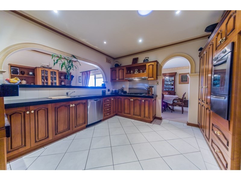 9 Oradala Court, Salisbury Heights SA 5109