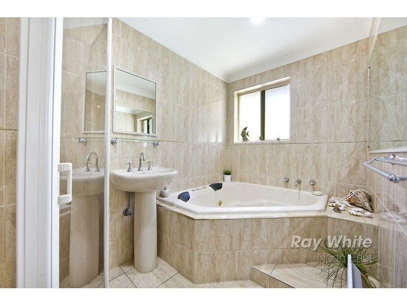 10 Kingfisher Drive, Modbury Heights SA 5092