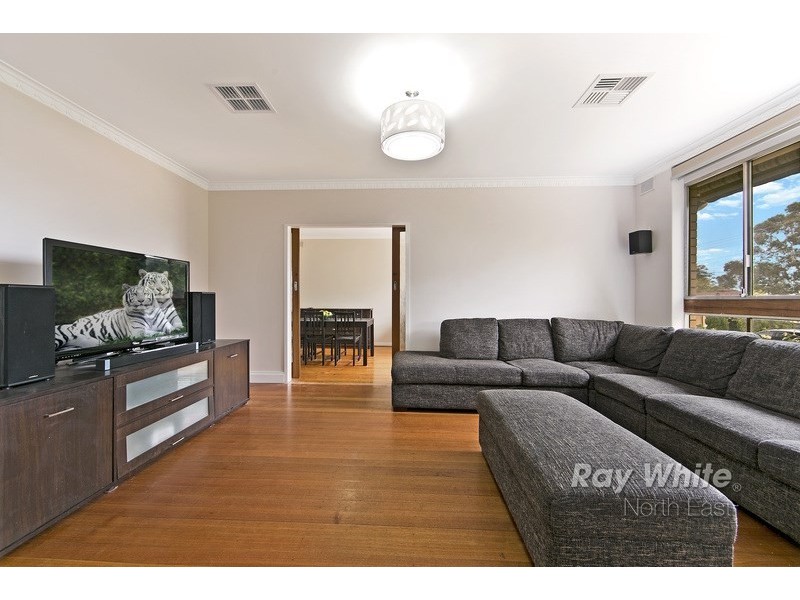 17 Parcoola Avenue, Hope Valley SA 5090