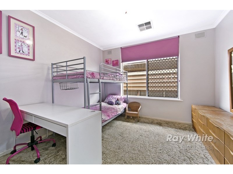 17 Parcoola Avenue, Hope Valley SA 5090