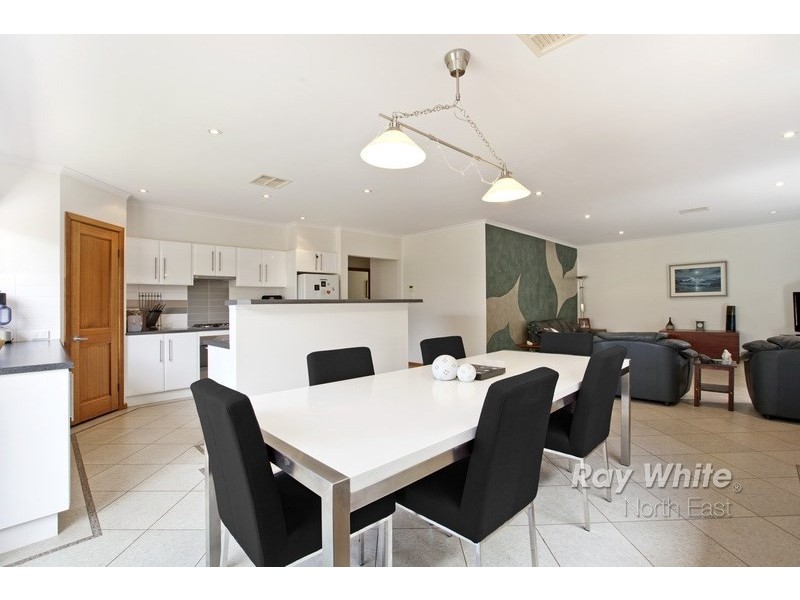 4 Martindale Road, Parafield Gardens SA 5107