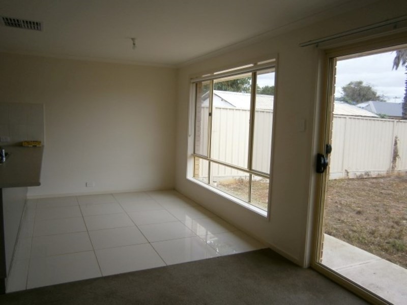 94 Mckenzie Road, Elizabeth Downs SA 5113