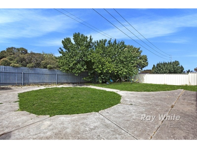 15 Noya Avenue, Modbury Heights SA 5092