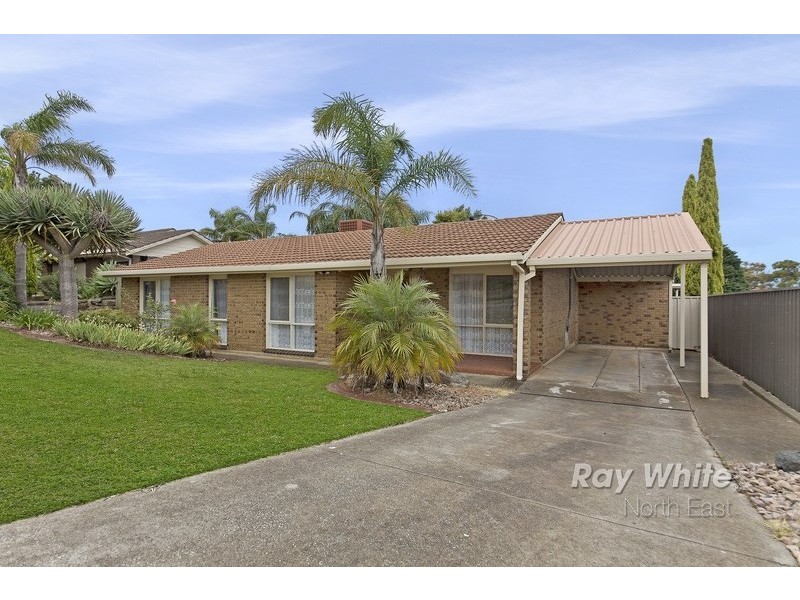 13 Prince Of Wales Court, Wynn Vale SA 5127