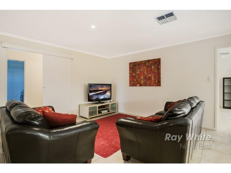 37 John Ramsay Circuit, Hope Valley SA 5090