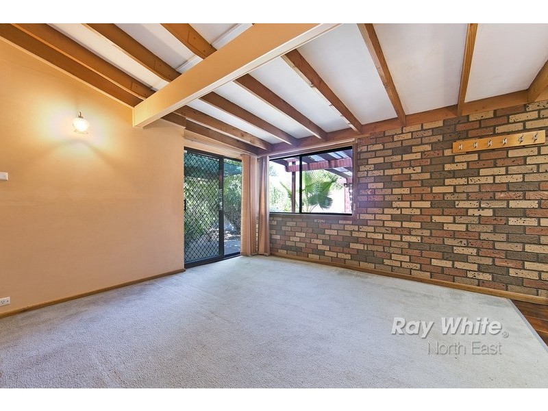 9 Chapman Crescent, Redwood Park SA 5097