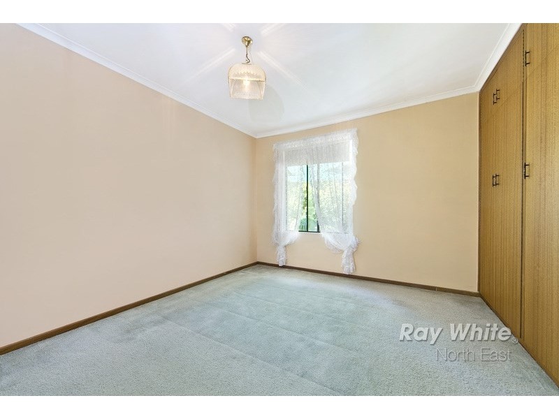 9 Chapman Crescent, Redwood Park SA 5097