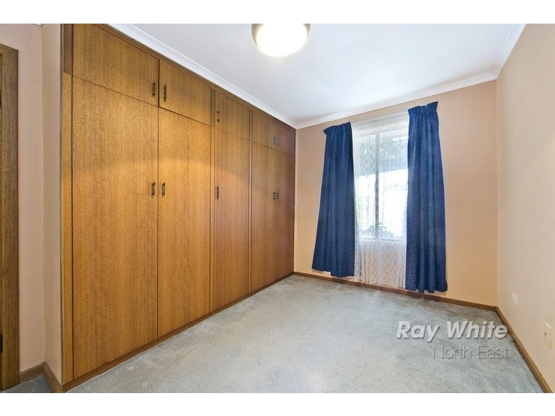 9 Chapman Crescent, Redwood Park SA 5097