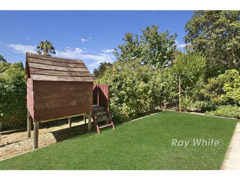 9 Chapman Crescent, Redwood Park SA 5097