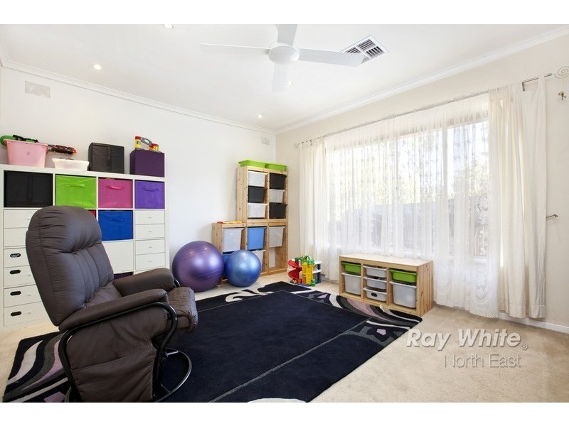 48 Greenwood Drive, St Agnes SA 5097