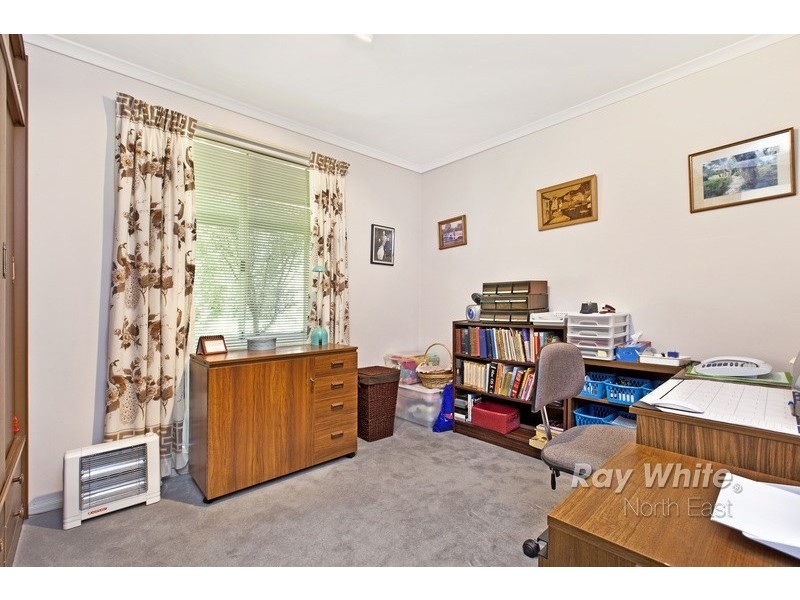 1 Jean Court, Golden Grove SA 5125