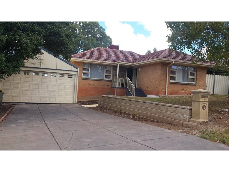 19 Kym Avenue, Valley View SA 5093