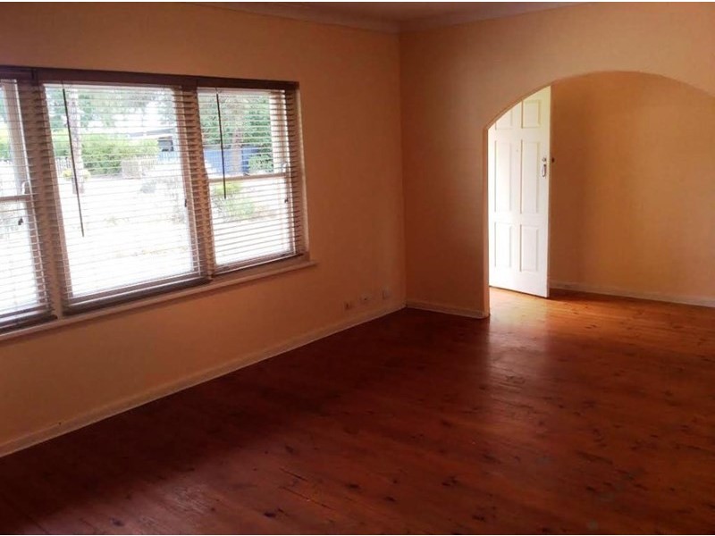 44 Milne Road, Para Hills SA 5096