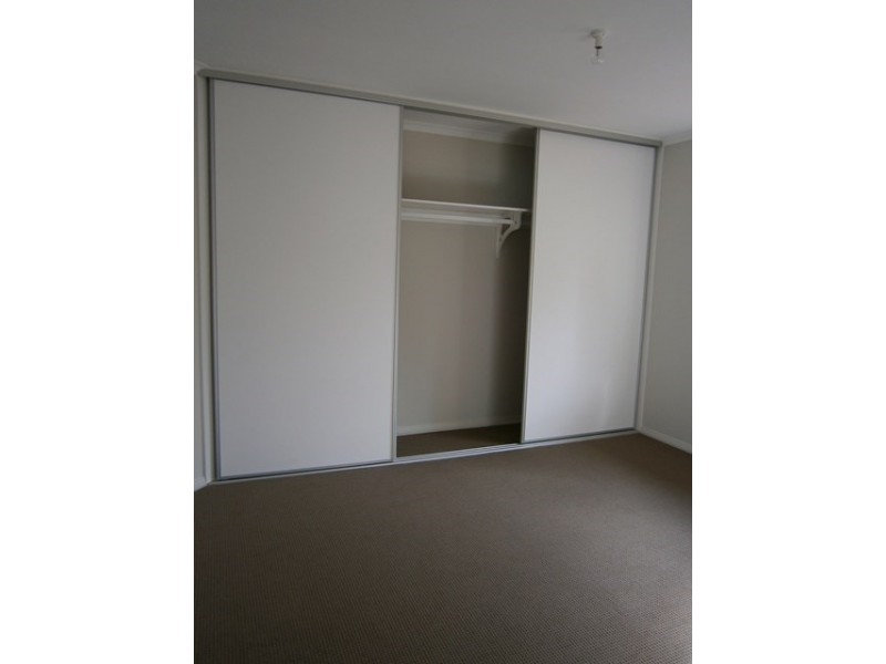 26 Woodfalls Road, Elizabeth Vale SA 5112