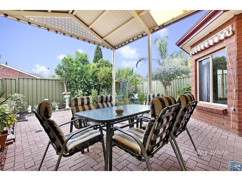 6 Madeline Court, Wynn Vale SA 5127