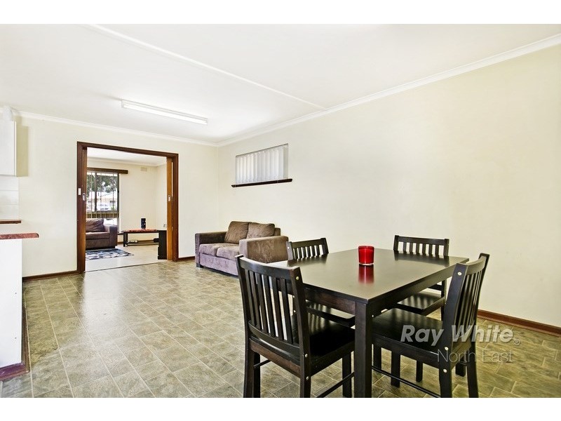 32 Kings Road, Parafield Gardens SA 5107