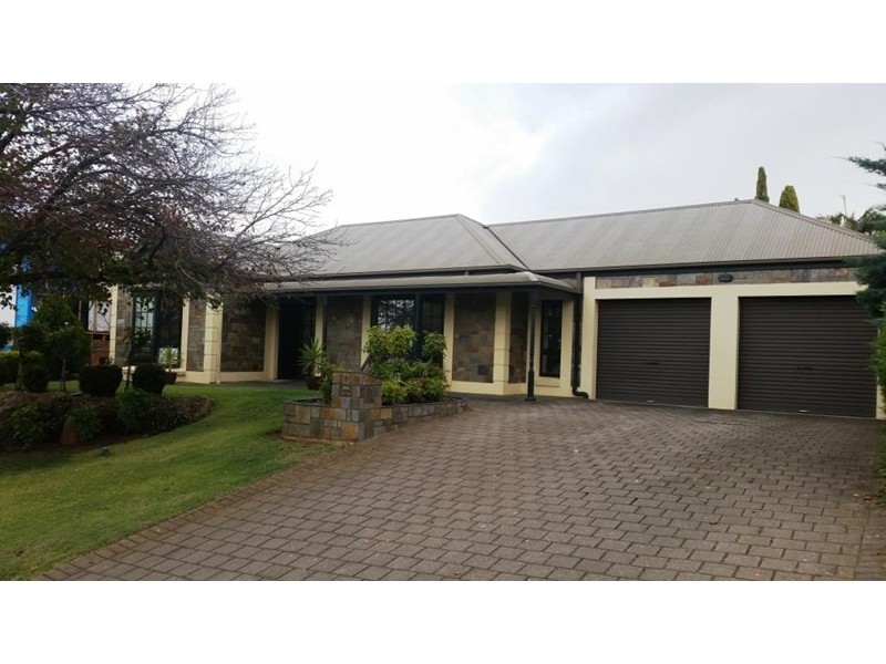 3 Borrowdale Court, Wynn Vale SA 5127