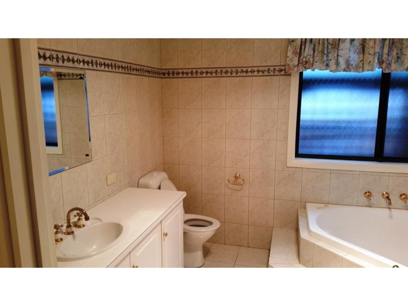 3 Borrowdale Court, Wynn Vale SA 5127