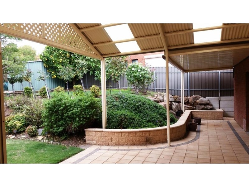 3 Borrowdale Court, Wynn Vale SA 5127