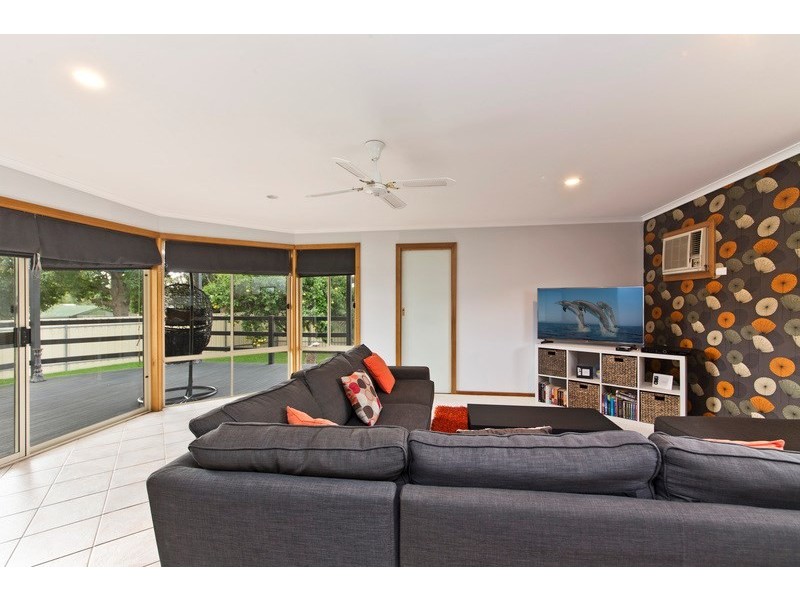 4 Gould Street, Para Hills SA 5096