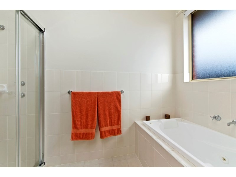 46 Franklin Avenue, Mawson Lakes SA 5095