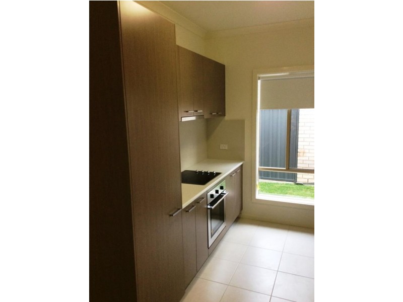 33 Margaret Crescent, Blakeview SA 5114