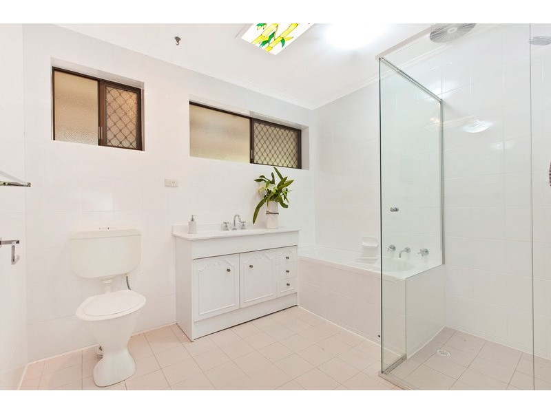 11 Greenwood Drive, St Agnes SA 5097