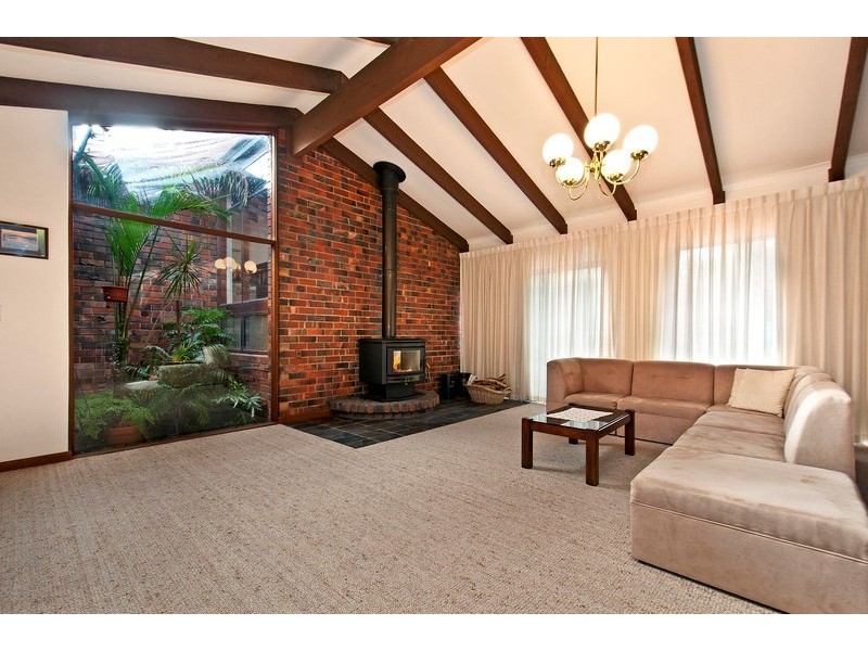 2 Kinnaird Crescent, Highbury SA 5089