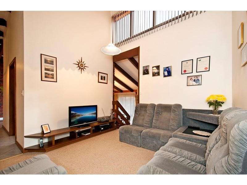 2 Kinnaird Crescent, Highbury SA 5089