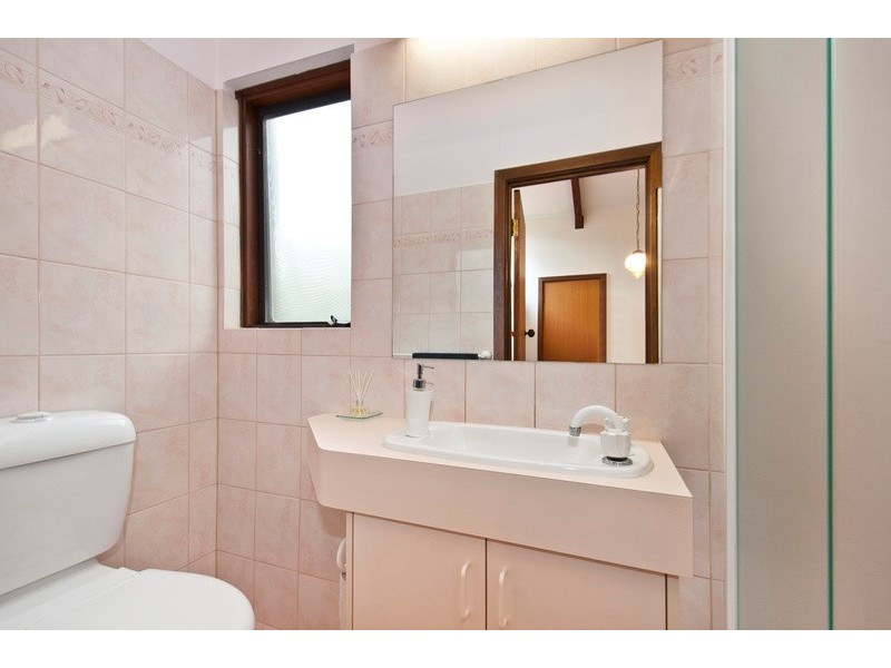 2 Kinnaird Crescent, Highbury SA 5089