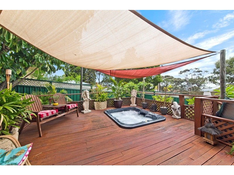 1 Warren Road, Para Vista SA 5093