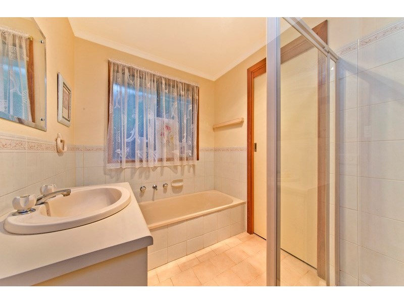 57a Cambridge Terrace, Hillbank SA 5112