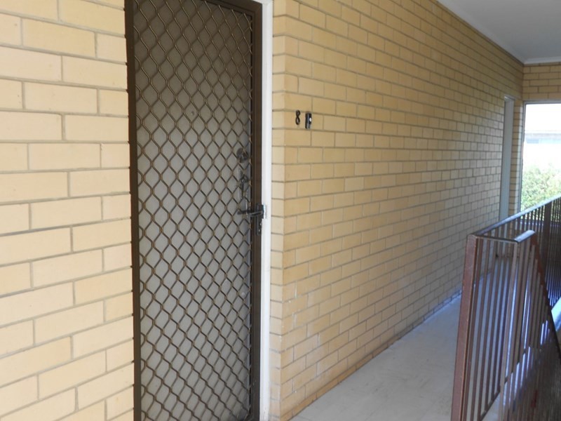 Unit 8/14 Montrose Avenue, Seaton SA 5023
