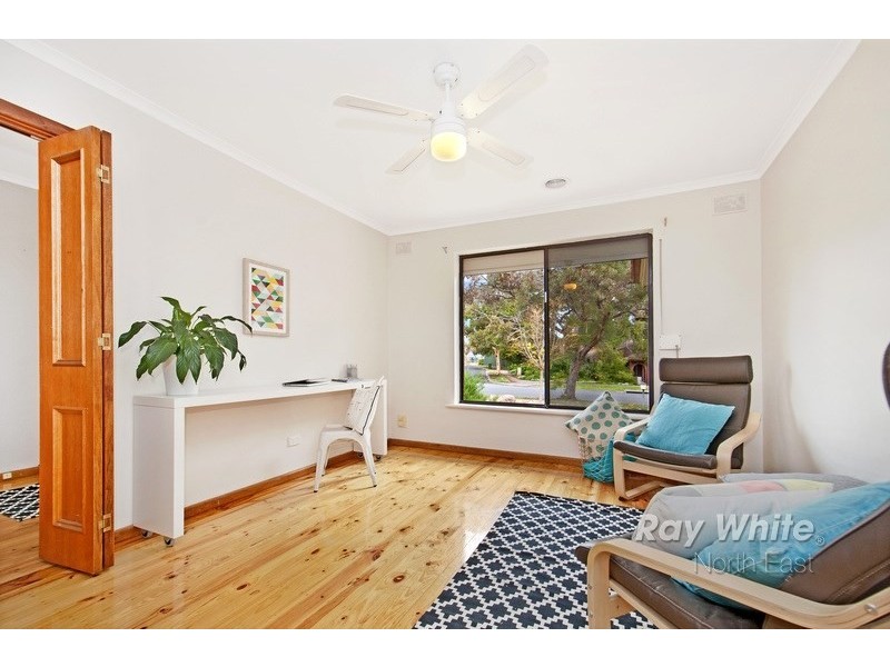 18 Doradus Avenue, St Agnes SA 5097