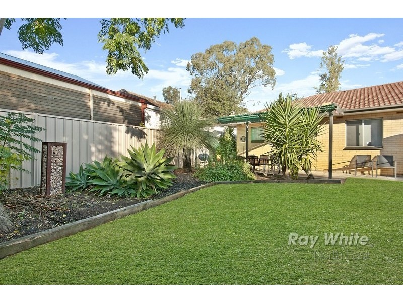 1 Araluen Street, Ridgehaven SA 5097