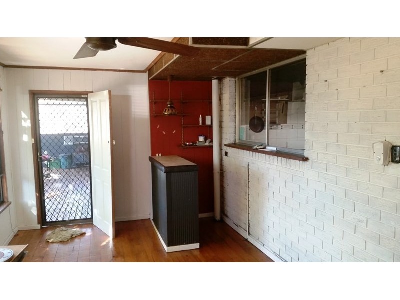 12 Penelope Avenue, Valley View SA 5093