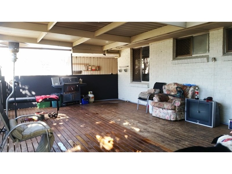 12 Penelope Avenue, Valley View SA 5093