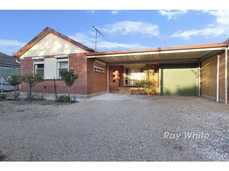 22 Bloomfield Crescent, Elizabeth Downs SA 5113