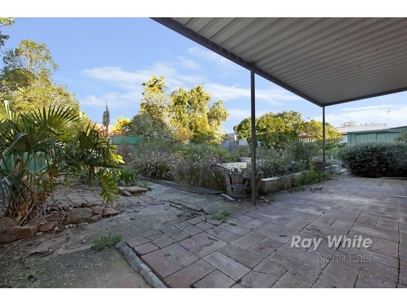 22 Bloomfield Crescent, Elizabeth Downs SA 5113