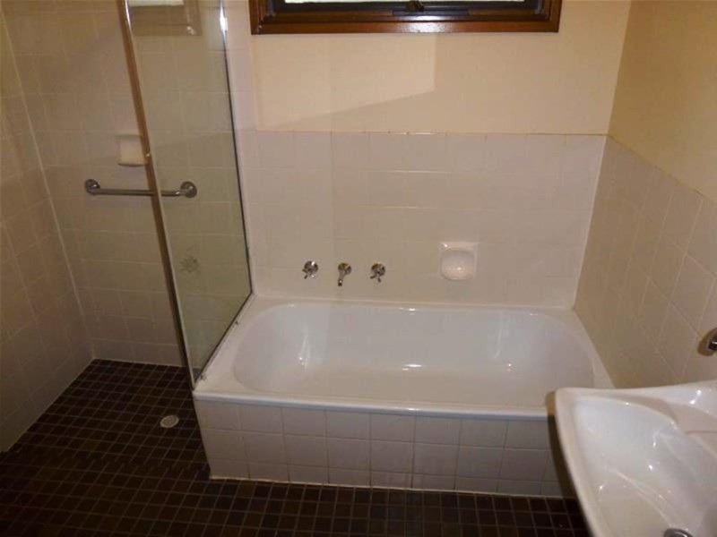 29 Milligan Drive, Para Vista SA 5093