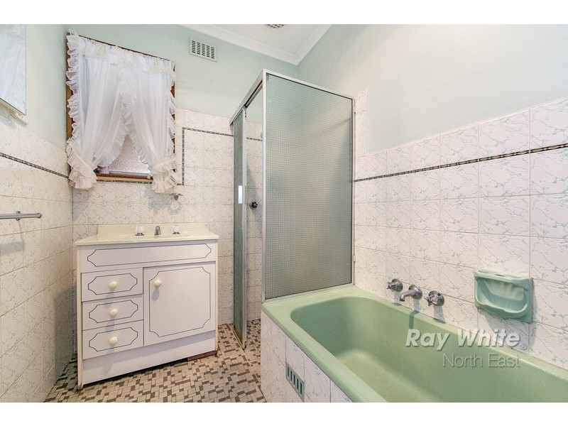 44 Cooinda Avenue, Redwood Park SA 5097