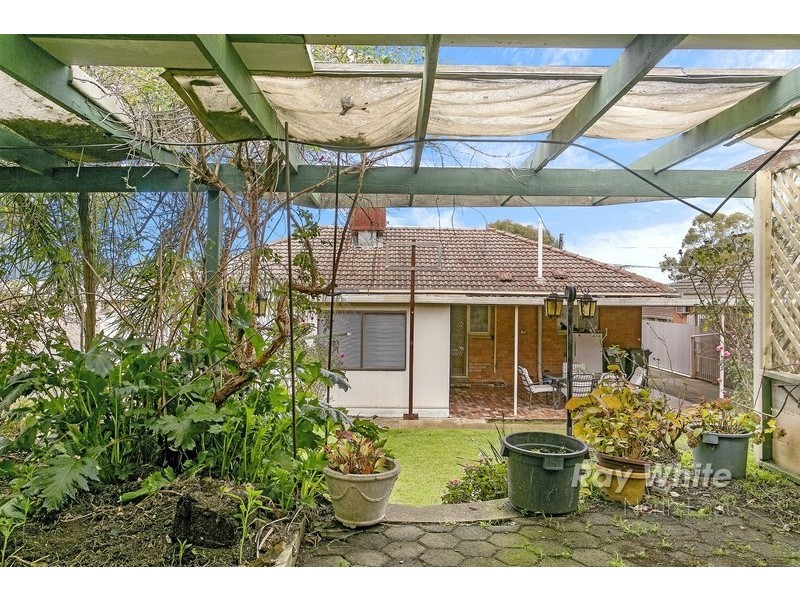 44 Cooinda Avenue, Redwood Park SA 5097