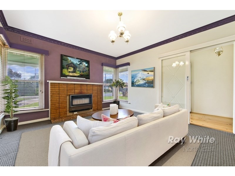 7 Novak Crescent, Valley View SA 5093