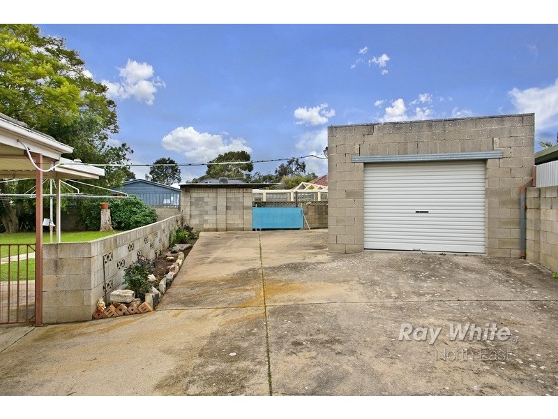 7 Novak Crescent, Valley View SA 5093