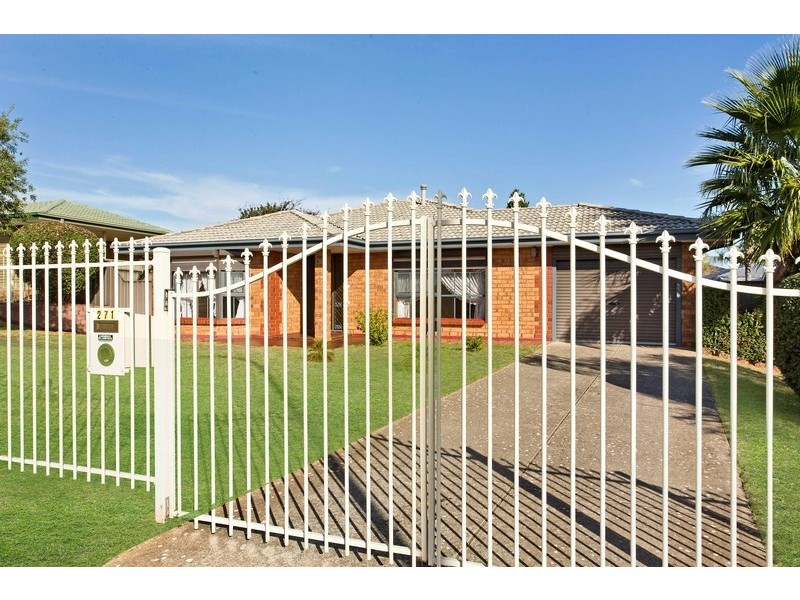 271 Grenfell Road, Redwood Park SA 5097